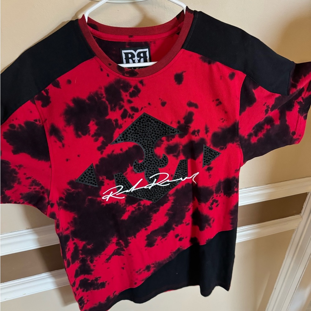 Men’s Medium Rock Revival Red & Black Tie Dye Shirt with Crystals.